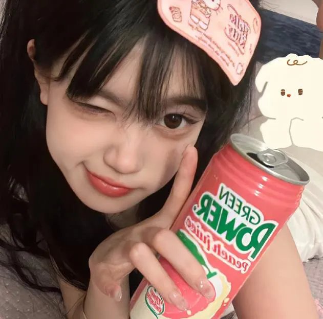 从普拉达到纳达